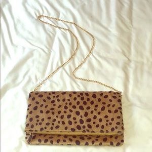 ❌SOLD❌ NWOT Leopard print clutch/purse